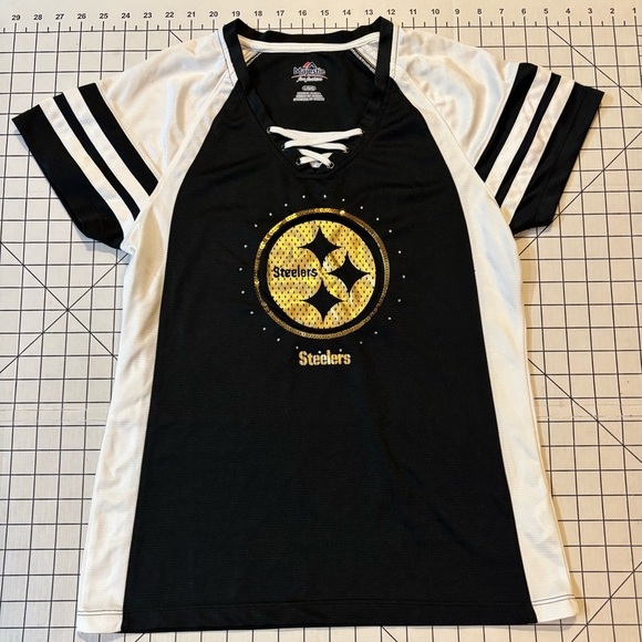 Majestic Pittsburgh Steelers Women's Slim Cut Large S/S Fan Fashion Shirt - Picture 2 of 7